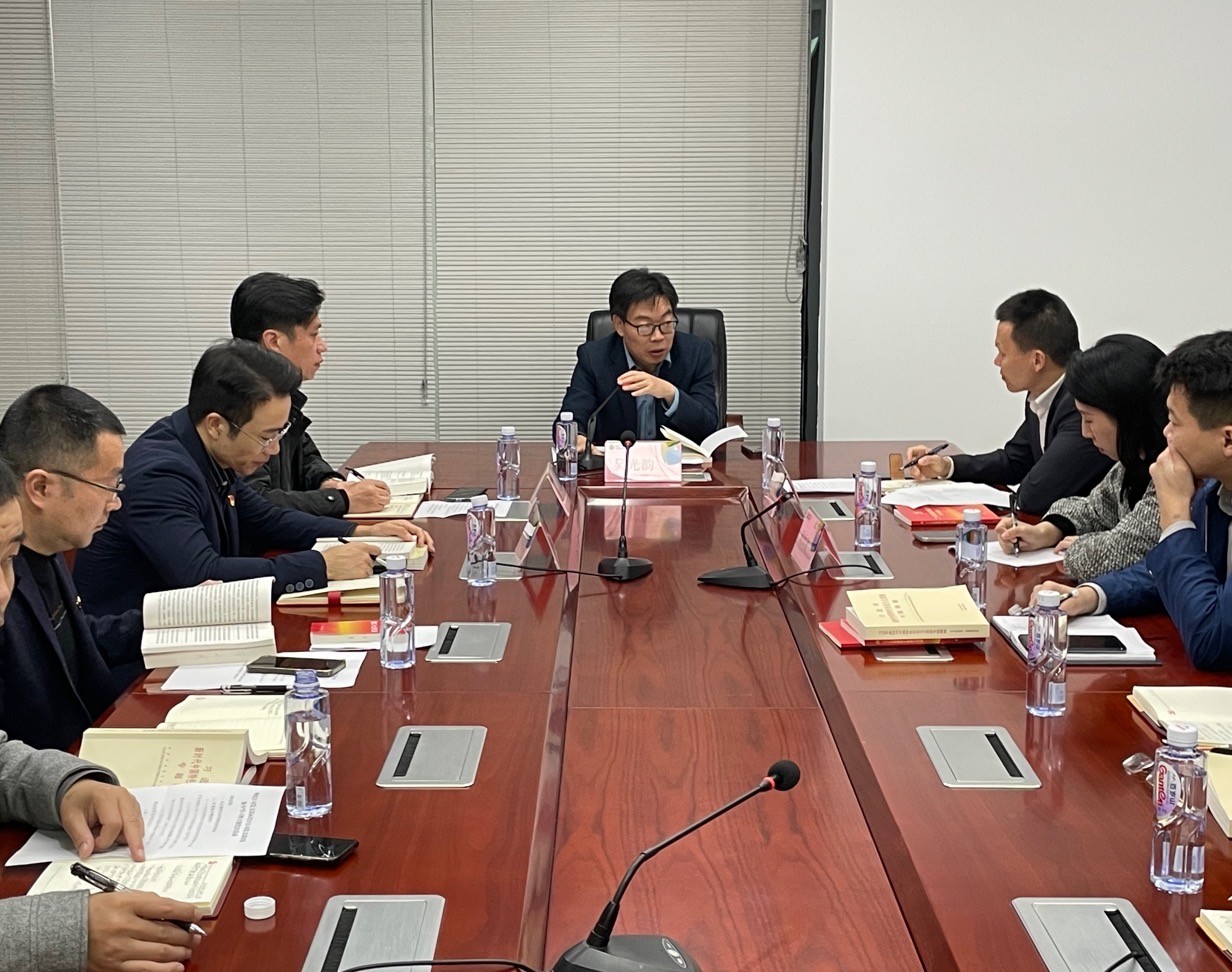 市w66利来物流集团党支部 市w66利来勘察设计公司党支部联合召开主题教育学习会,叶岚清摄1.jpg